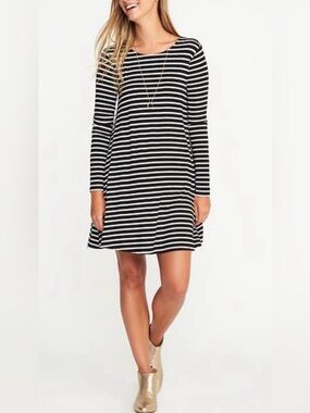 Black and White Striped Long Sleeve Cotton Dress